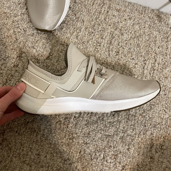 New Balance Women's FuelCore Nergize Sport V1 Cross Trainer size 8.5 - Picture 5 of 8